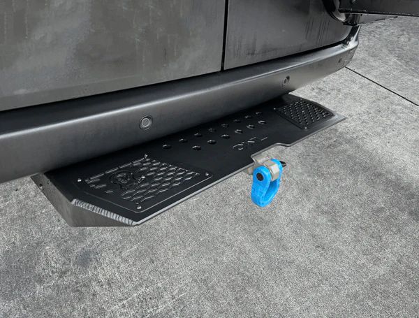 Aluminum Hitch Step (Sprinter)