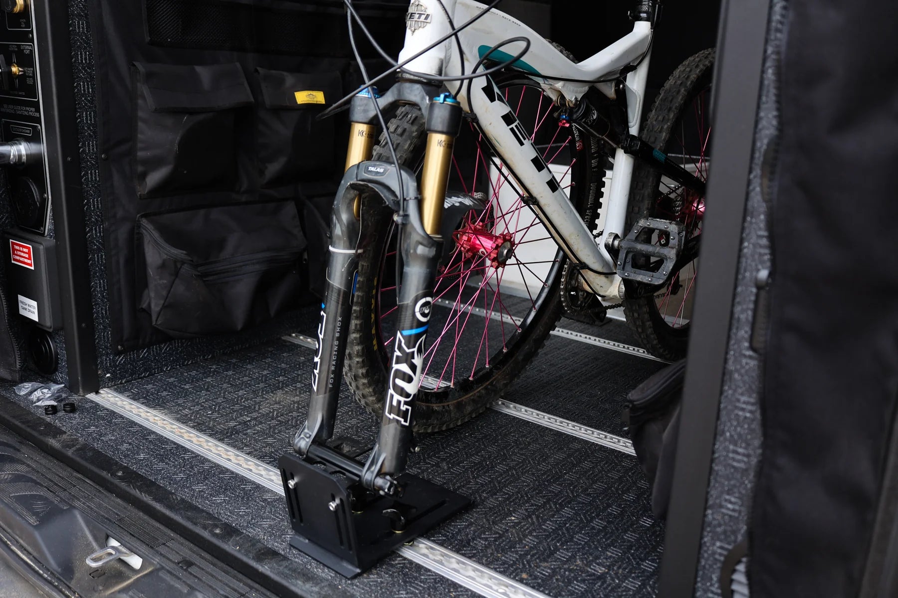 Bohm Universal Bike Mount