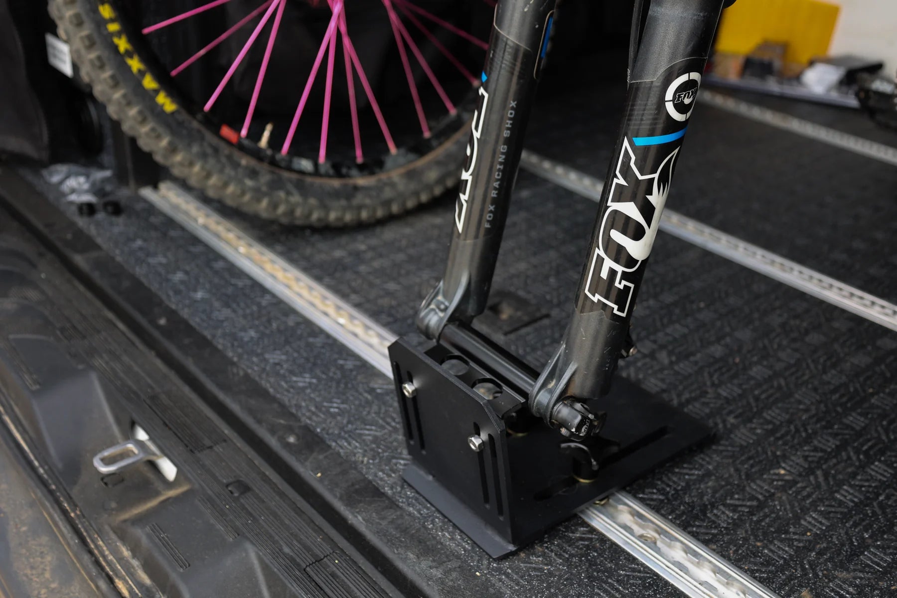 Bohm Universal Bike Mount