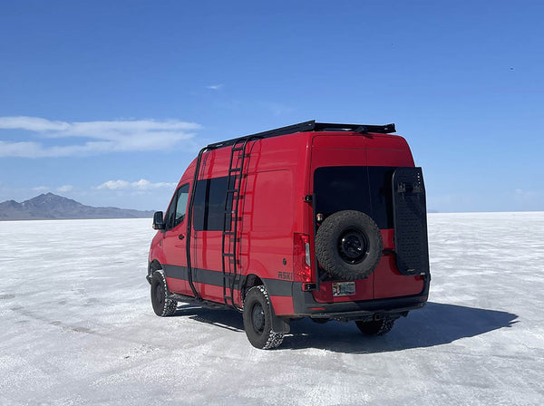 REAR TIRE CARRIER - SPRINTER
